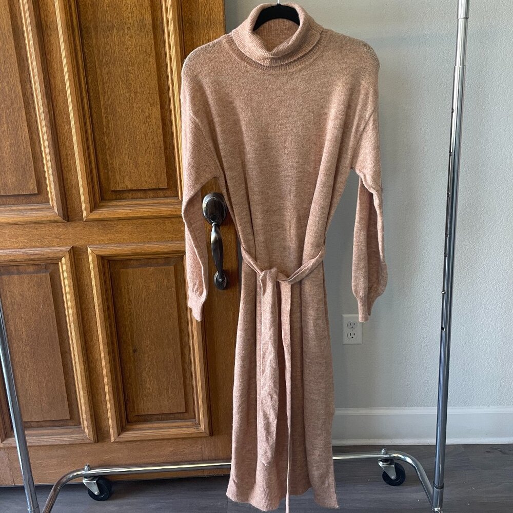 Amore Dress
